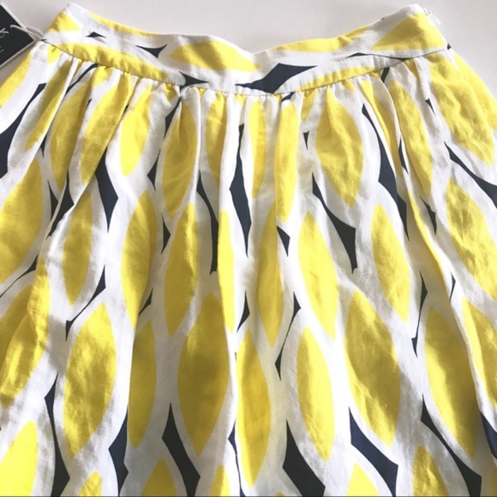 Kaari Blue Pleated Circle Floral Skirt - Picture 5 of 6
